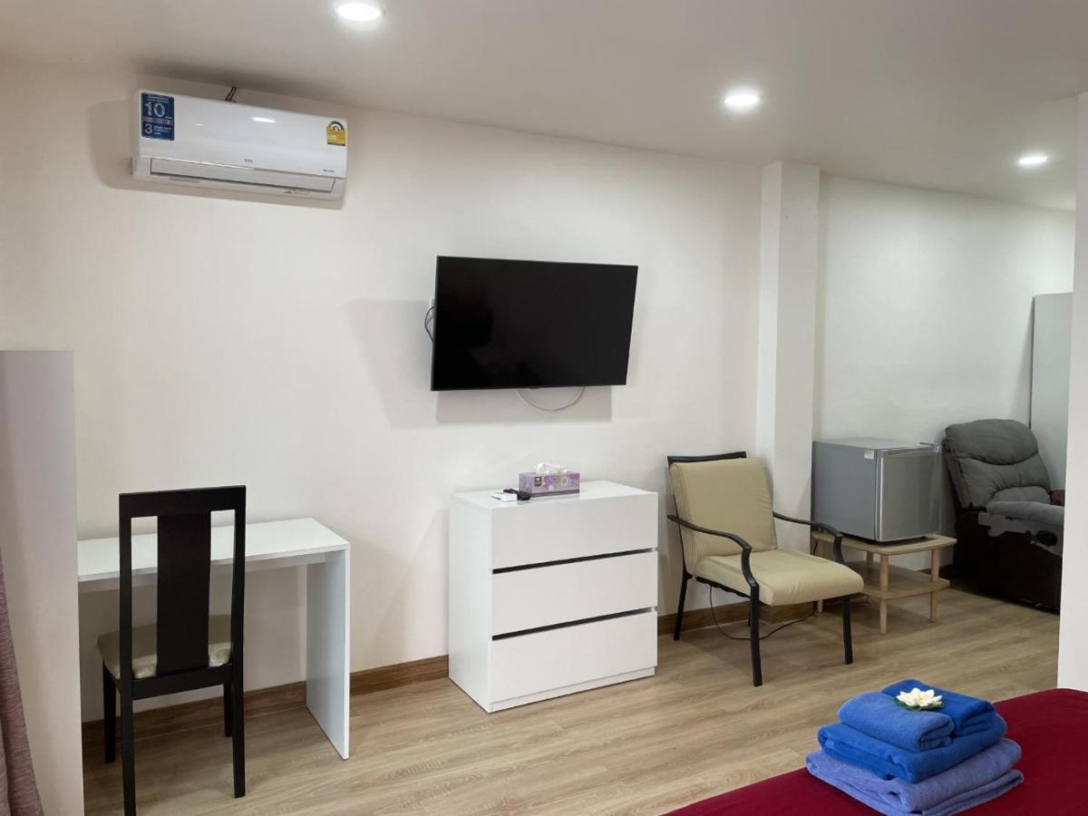 Inn Dulgence Patong Exterior foto
