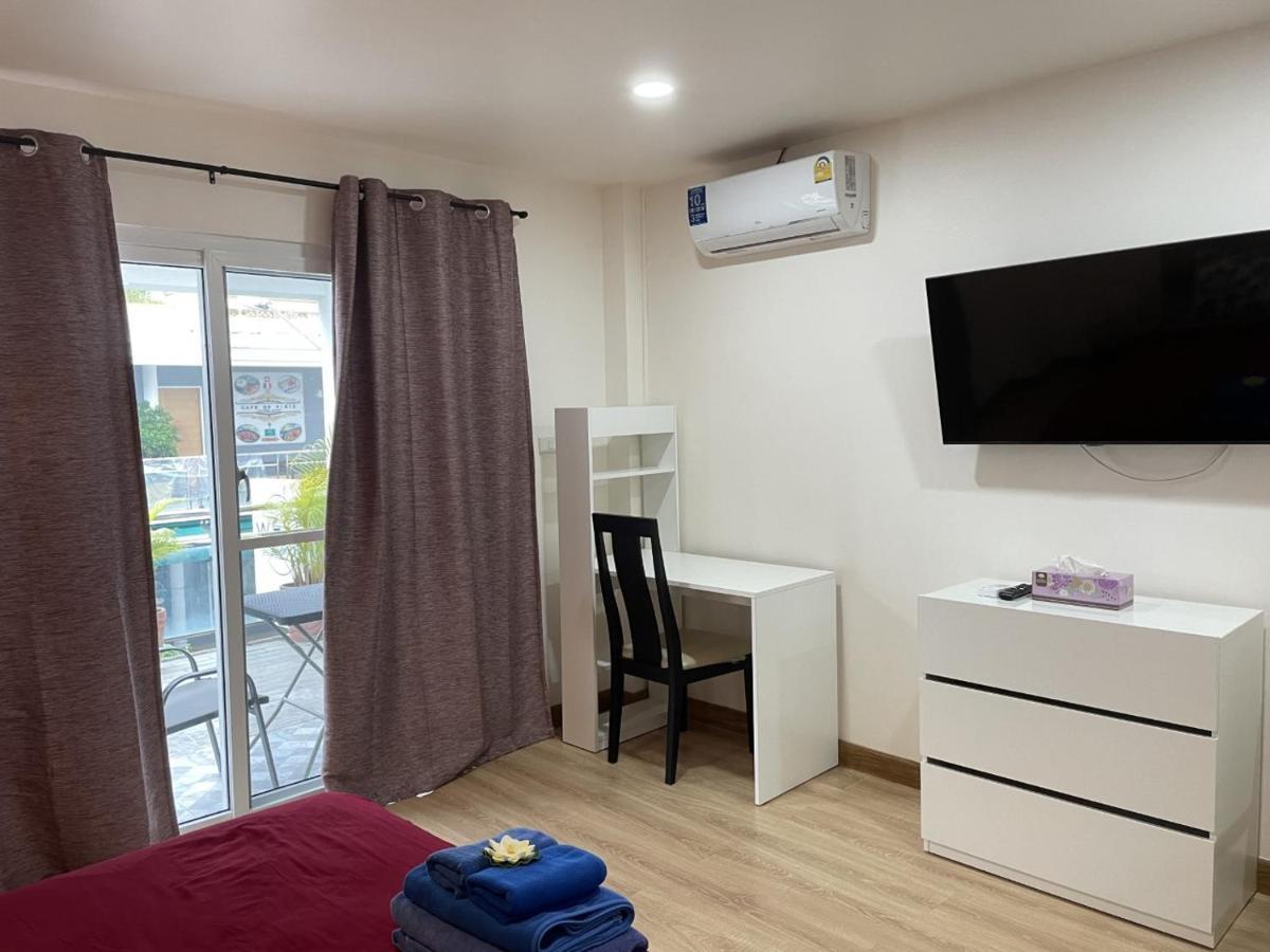 Inn Dulgence Patong Exterior foto