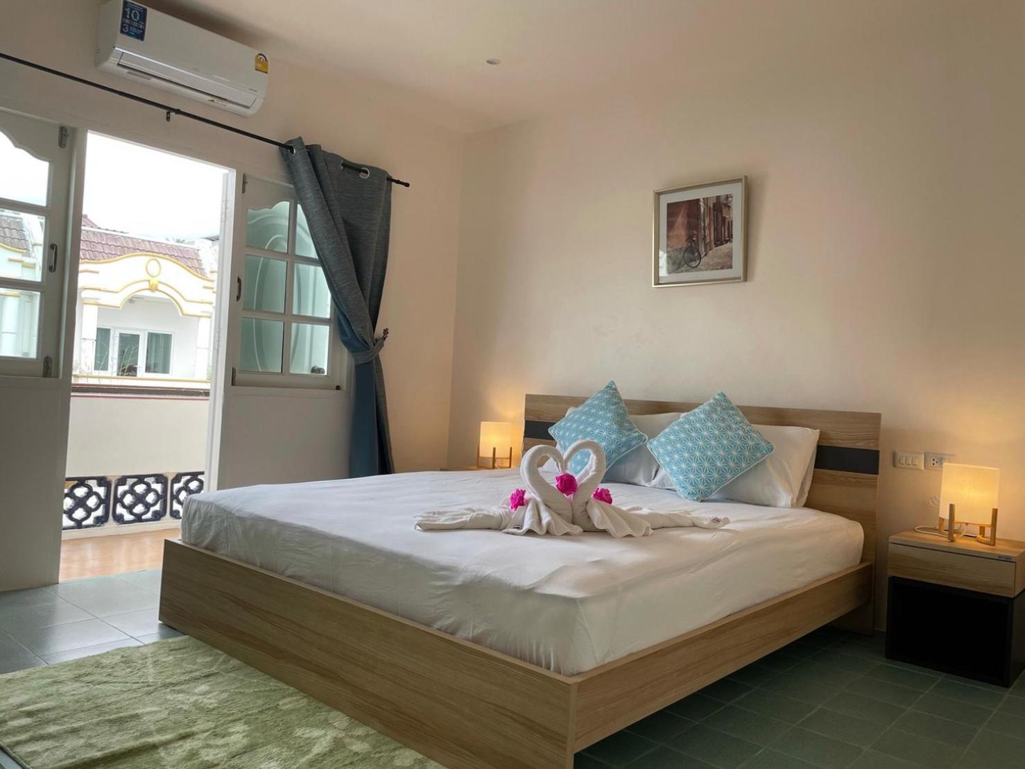 Inn Dulgence Patong Exterior foto